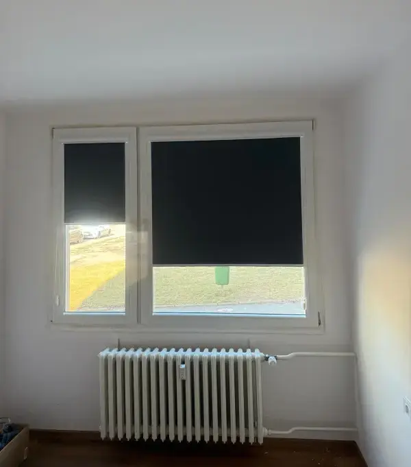 Termorolety v obývacím pokoji - Praha